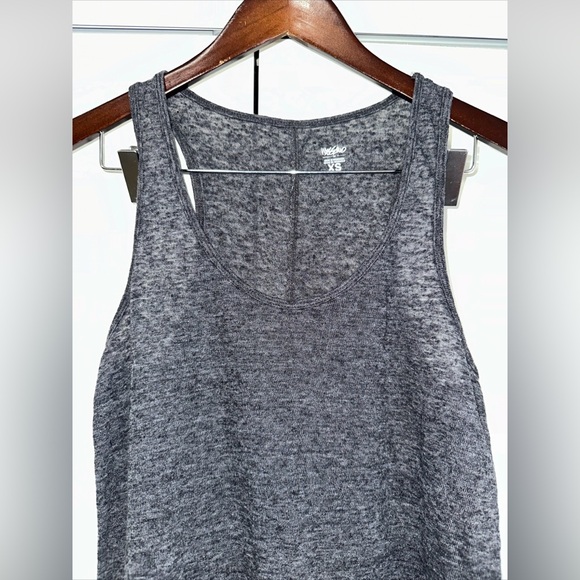 Mossimo Lightweight Tank Top XS - Picture 2 of 4
